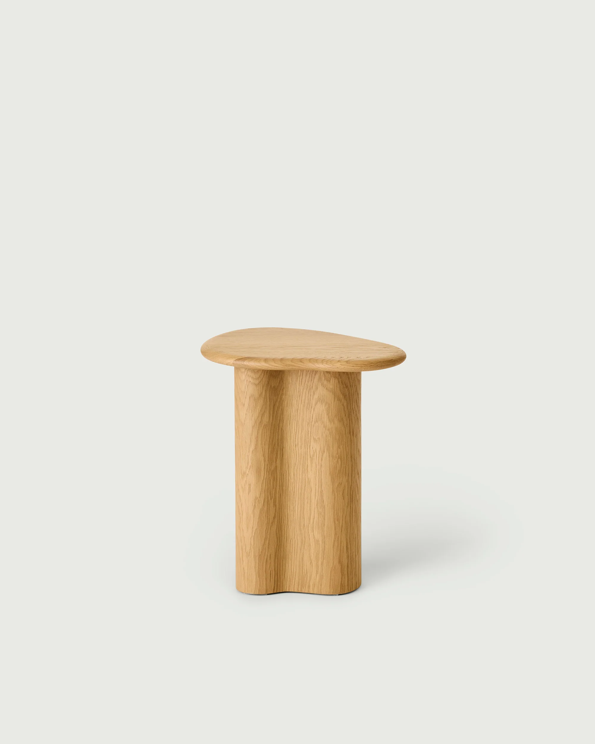 Cove Side Table Light Oak