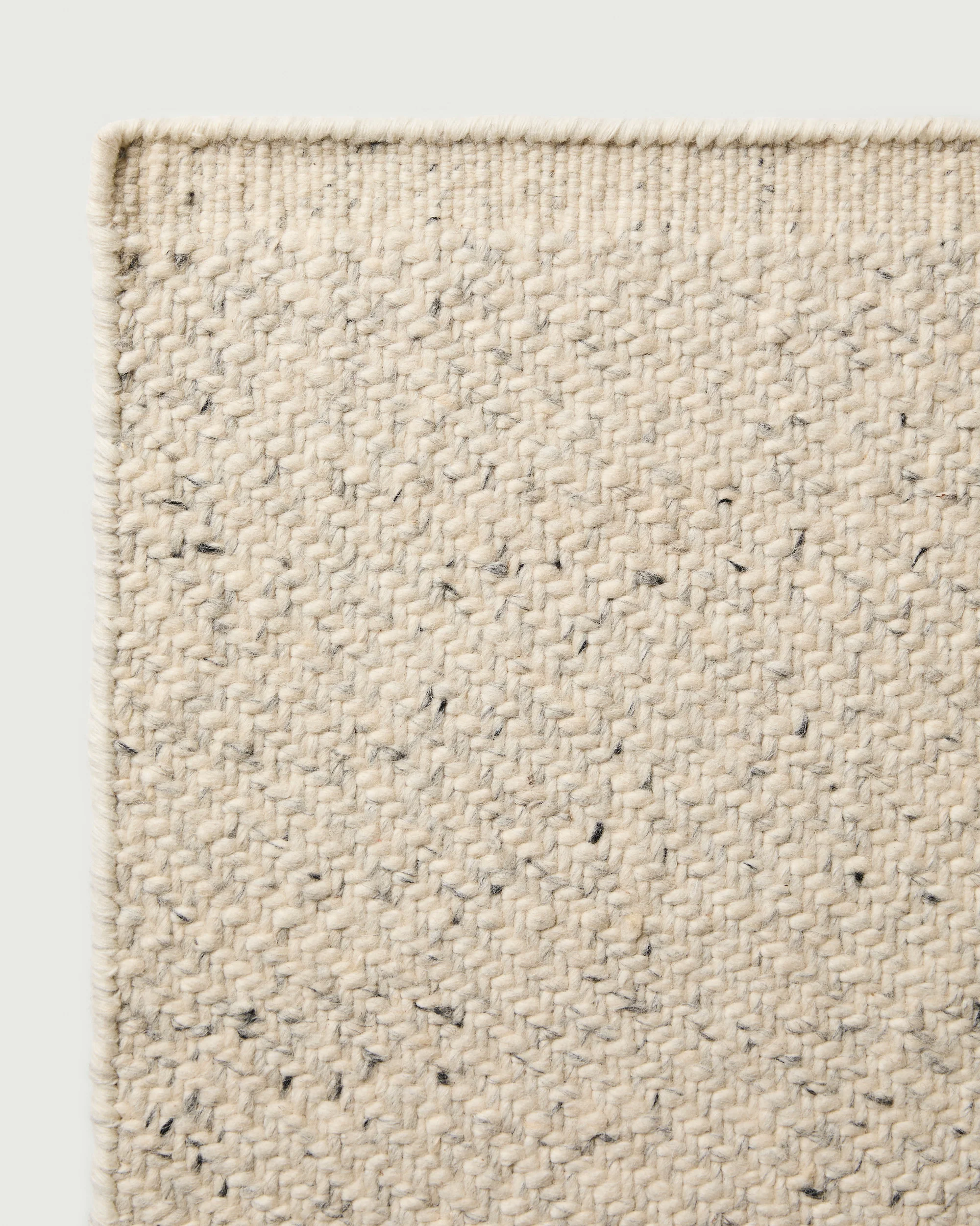 Daze Rug Silver - Image 3