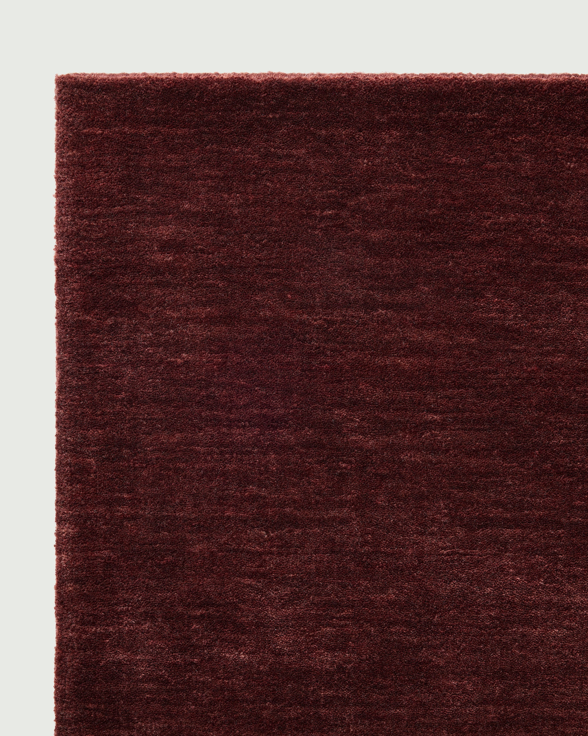 Lake Rug Bordeaux - Image 5