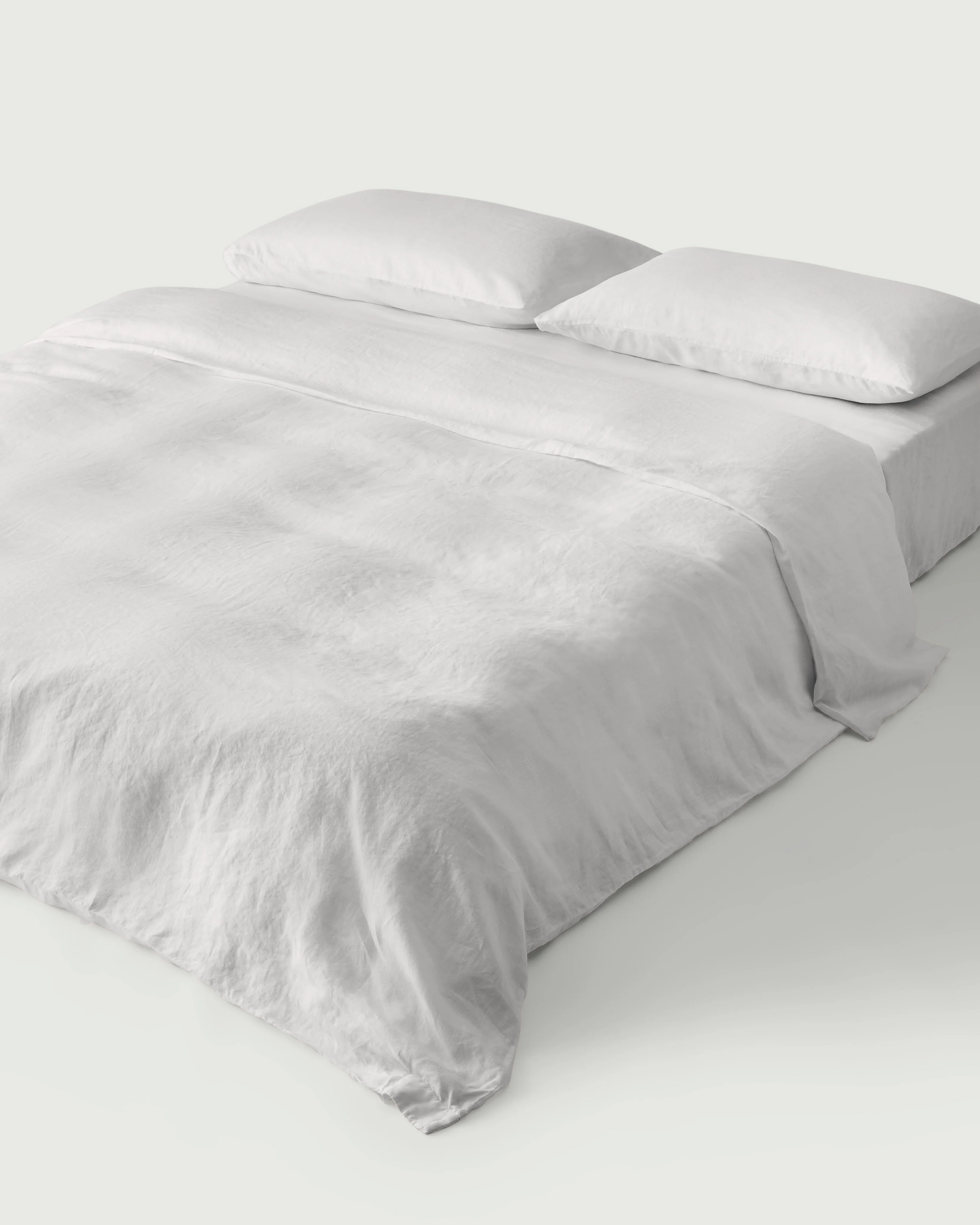 Linen Pillowcase Pair in White - Image 2